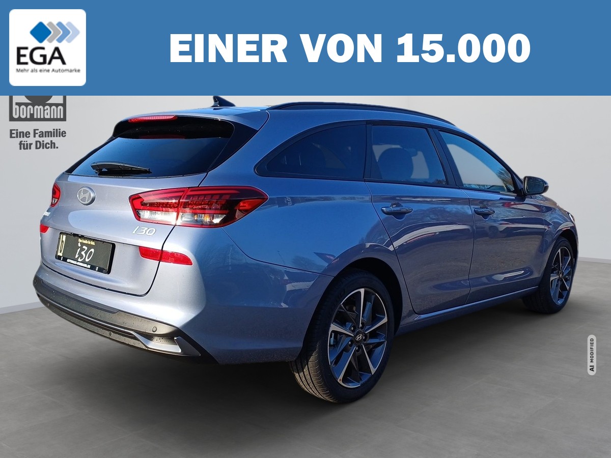 Hyundai i30 Kombi 1.5 T-GDI 48V 6-M/T Advantage Pano Kamera LED Navi