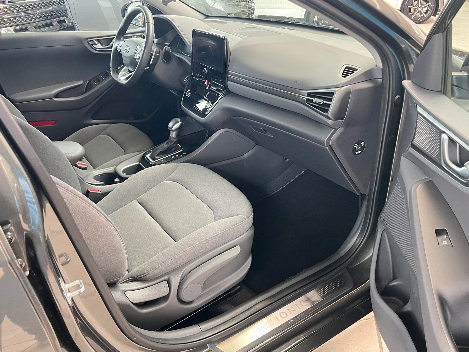Hyundai IONIQ 1.6 Style-Paket VollHybrid|SHZ|KAMERA|AHK