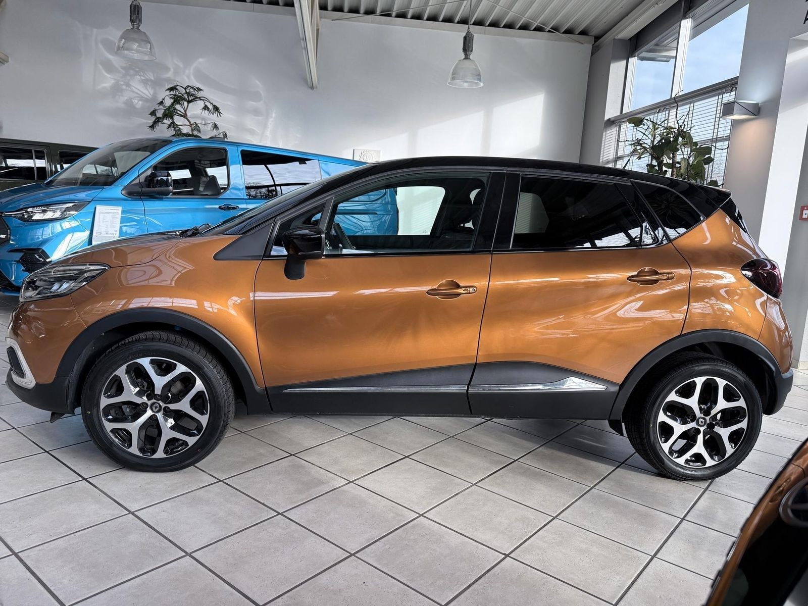 Renault Captur Intens 1.HAND|SCHECKHEFT|PDC|ALLWETTER|BT