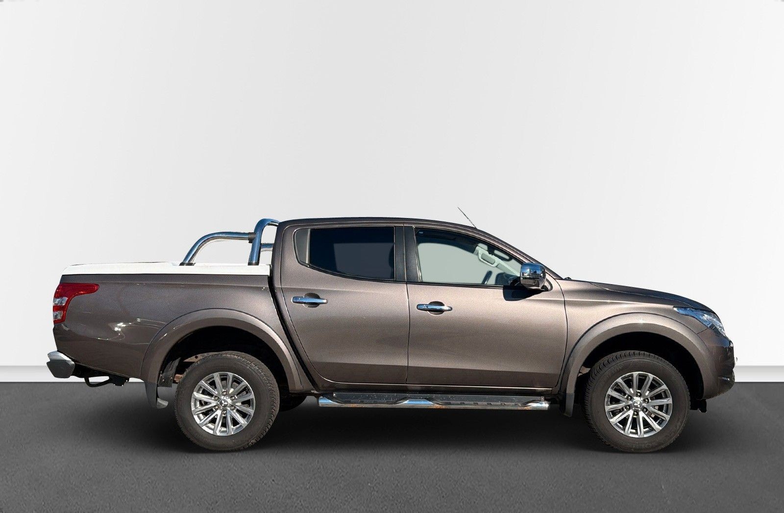 Mitsubishi L200 Top DC, Hardtop, Garantie, Reifen neu