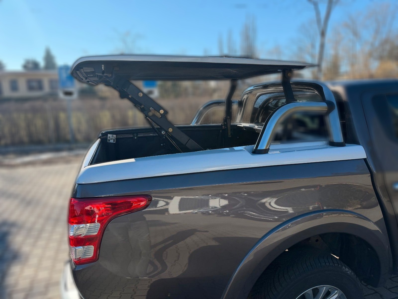 Mitsubishi L200 Top DC, Hardtop, Garantie, Reifen neu