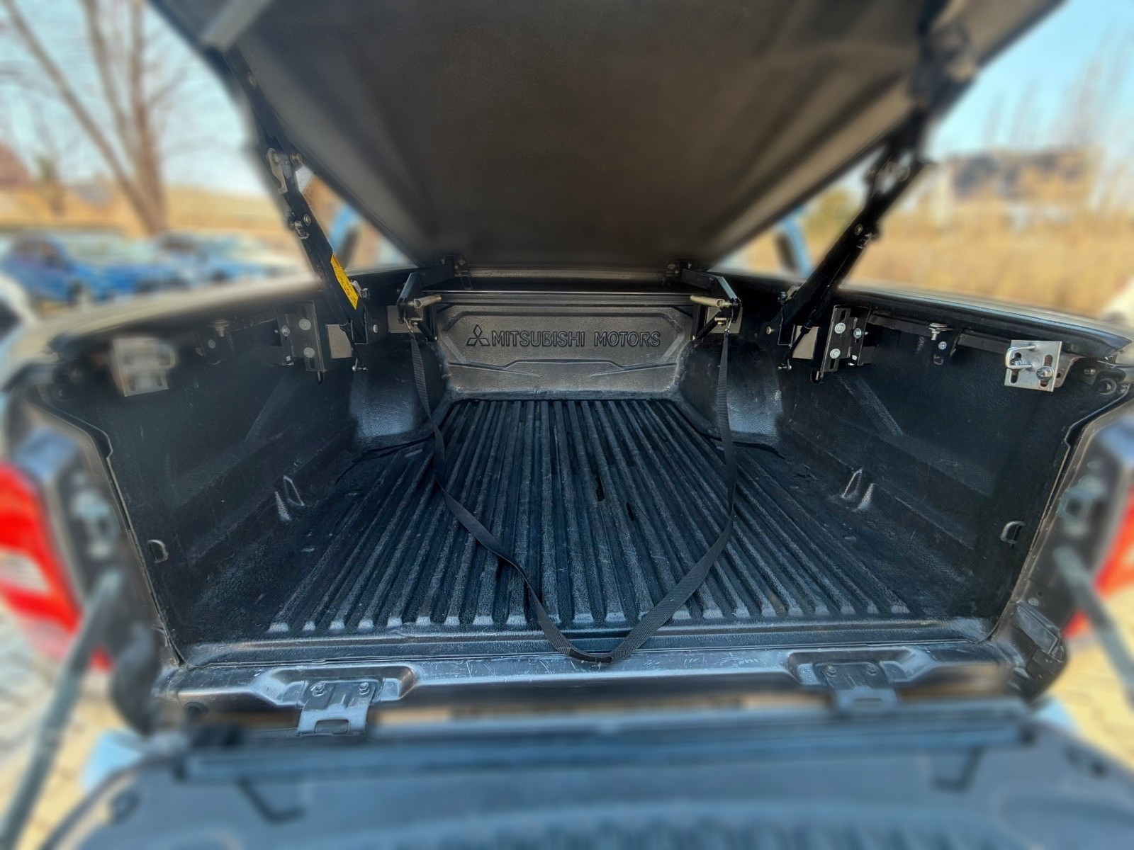 Mitsubishi L200 Top DC, Hardtop, Garantie, Reifen neu