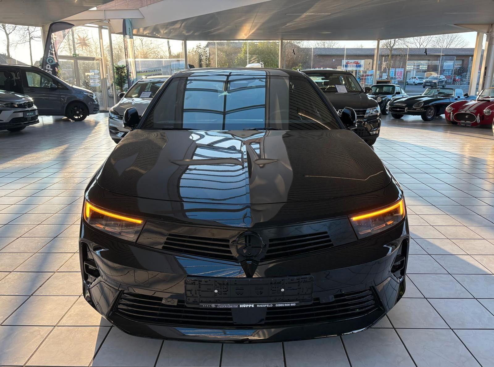 Opel Astra L Sports Tourer GS 96KW (130 PS), RFK,SHZ