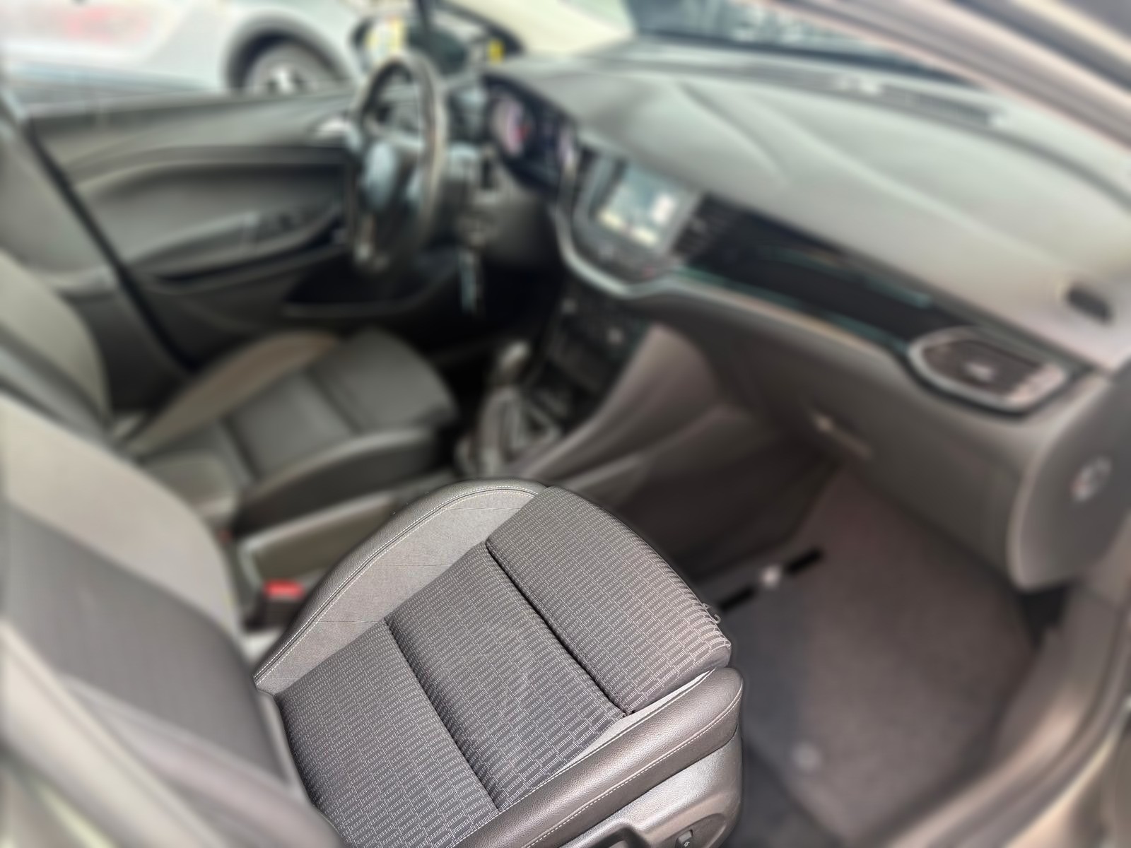 Opel Astra K Sports Tourer Elegance 1.2 96KW (130 PS)
