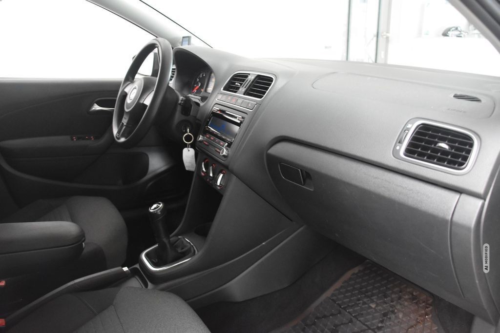 Volkswagen Polo V 1.4 Comfortline Klima Sitzheiz Tempo PDC