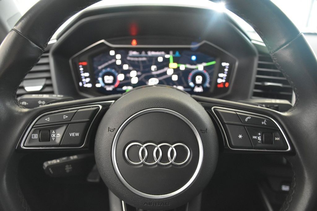 Audi A1 Sportback 30TFSI S tronic LED Navi Kamera SHZ