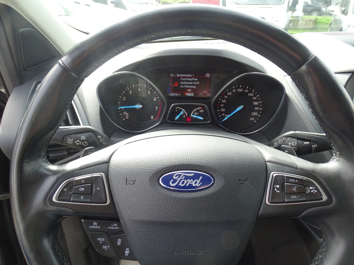 Ford Kuga 1.5 EcoBoost Titanium 4x4 AT Motor