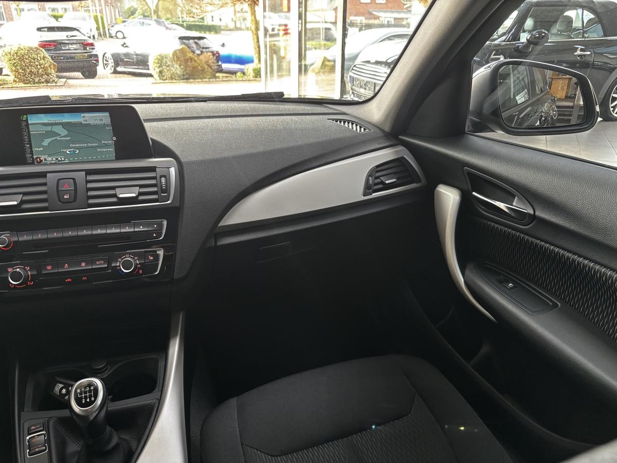 BMW 116  i Advantage Navi Temp SHZ PDC