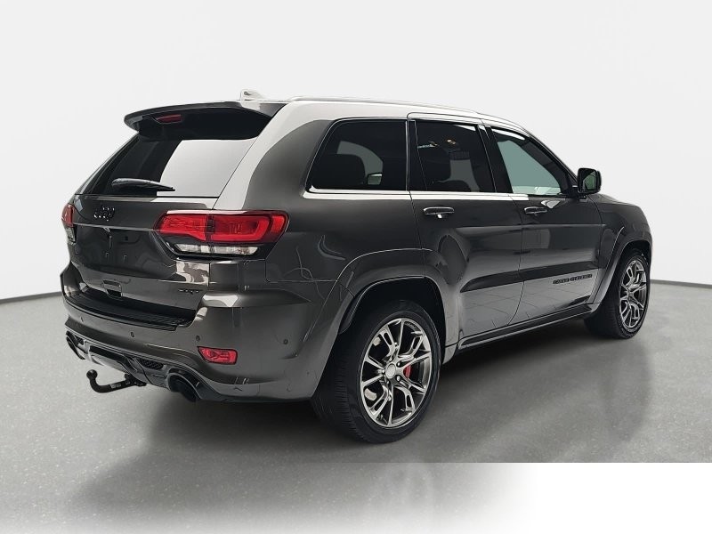 Jeep Grand Cherokee 6.4 AUTO. SRT AWD NAVI SOUND WINTER PANO AHK LM20
