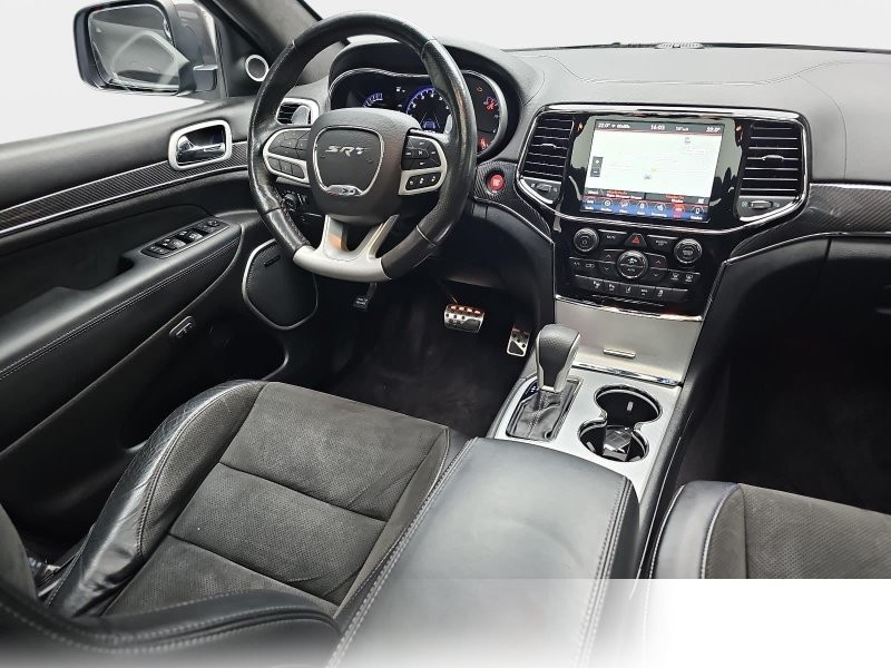 Jeep Grand Cherokee 6.4 AUTO. SRT AWD NAVI SOUND WINTER PANO AHK LM20