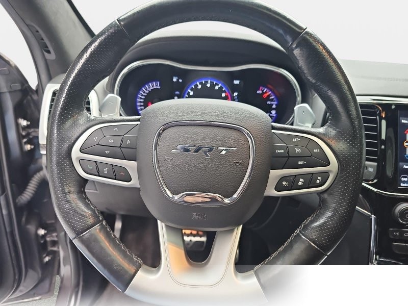 Jeep Grand Cherokee 6.4 AUTO. SRT AWD NAVI SOUND WINTER PANO AHK LM20