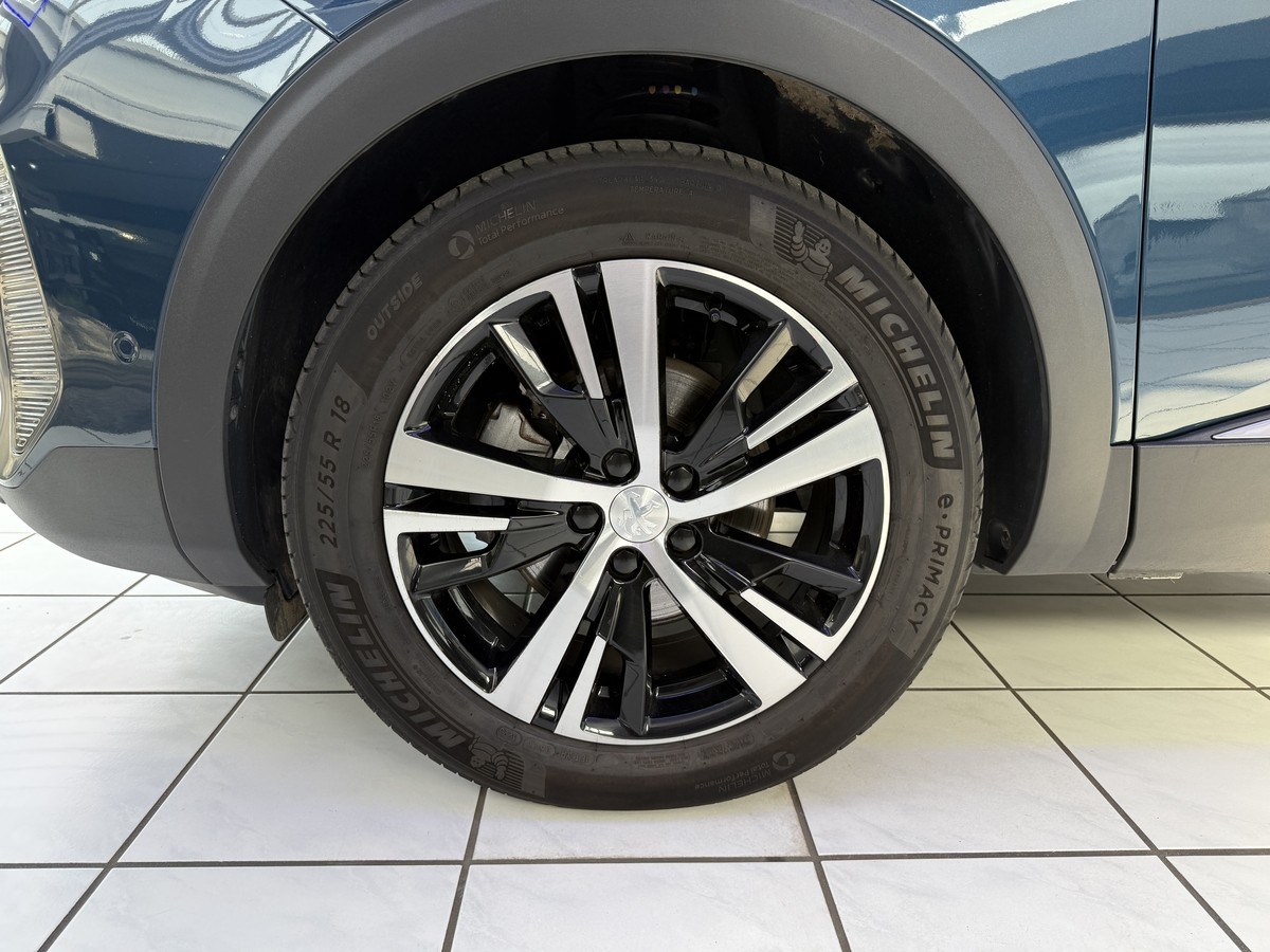 Peugeot 3008 1.2 Hybrid 136 GT (EURO 6d) 