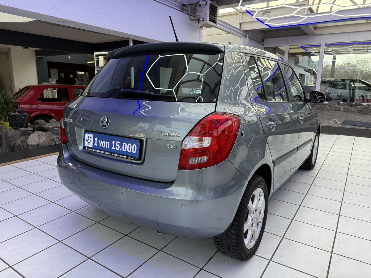 Skoda Fabia 1.2 TSI DSG Ambition 1 Hand *KLIMA*TEM*