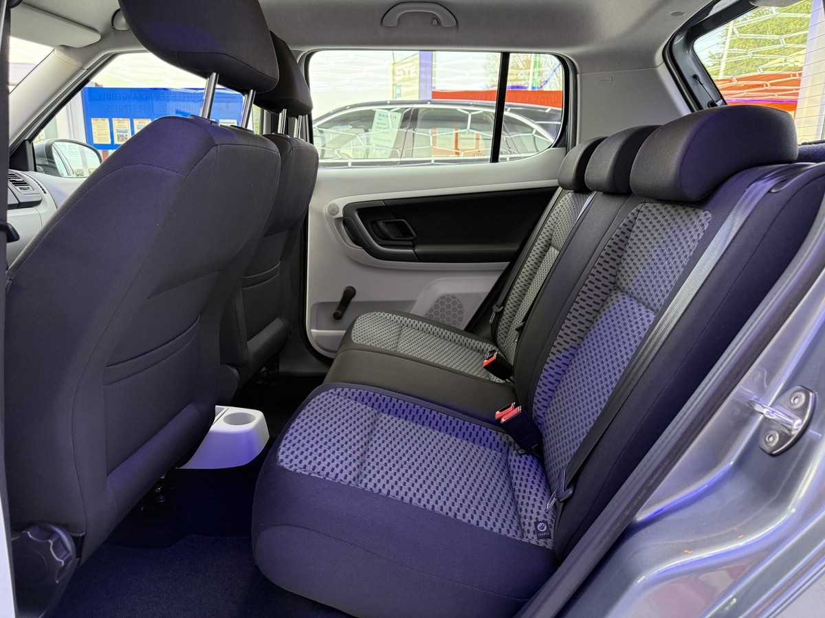 Skoda Fabia 1.2 TSI DSG Ambition 1 Hand *KLIMA*TEM*