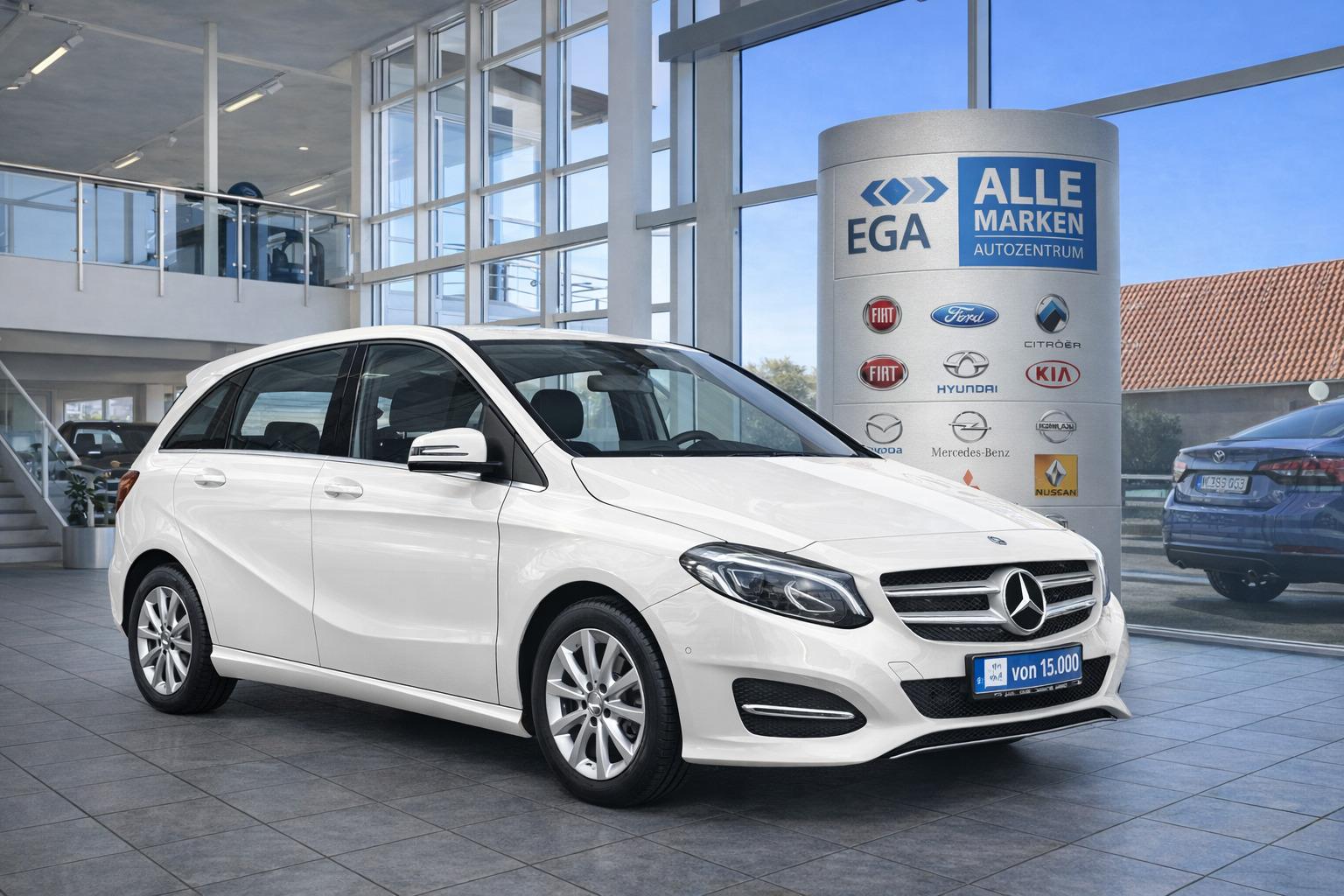 Mercedes-Benz B 180 STYLE*AHK*LED SCHEINW*NAVI*SHZ*PARK ASSISTENT