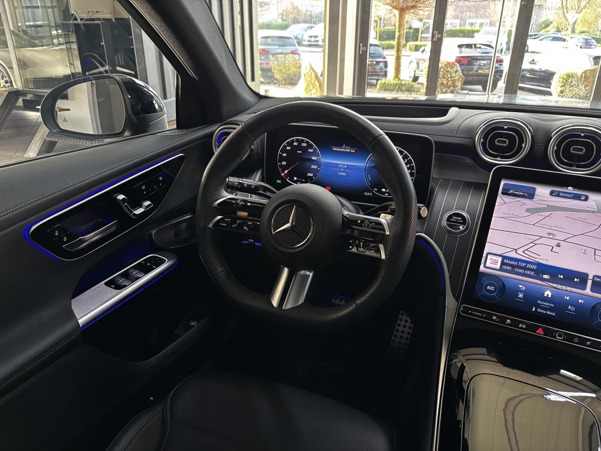Mercedes-Benz GLC 400 e AMG 4M designo Digital-Light Pano HUD Burmester