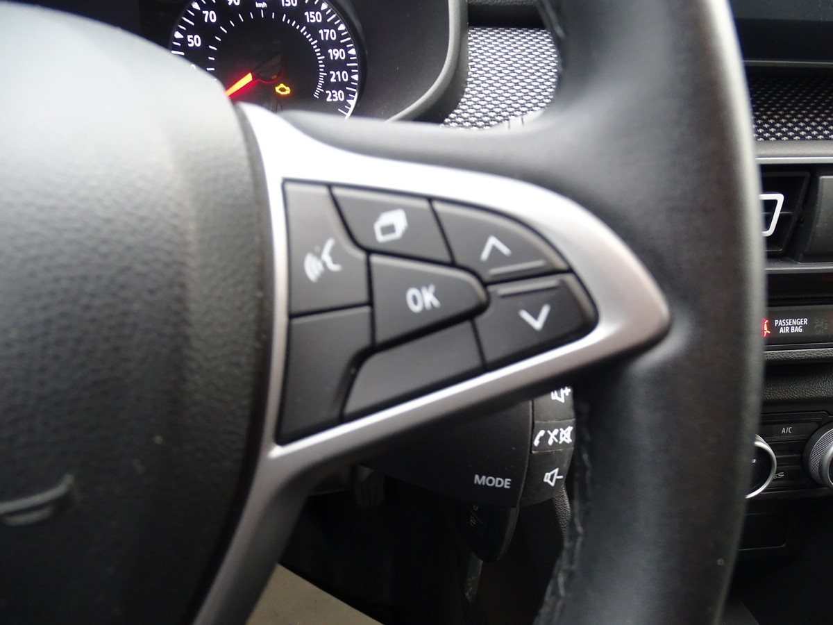 Dacia Jogger 1.0 TCe 110 Expression 7 Sitzer