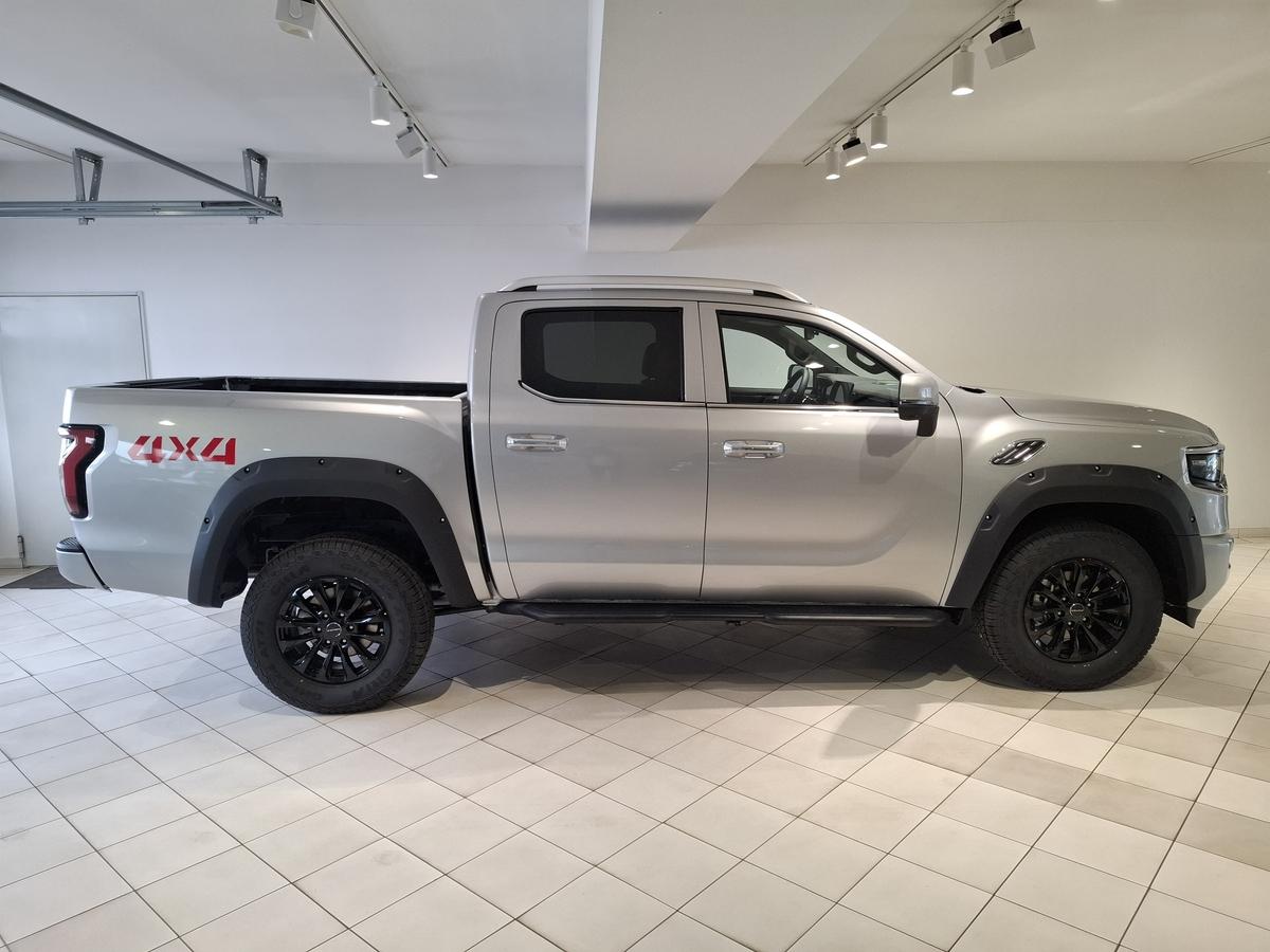 Foton 4 Ultra Sitzbelüftung Panorama Leder NEU
