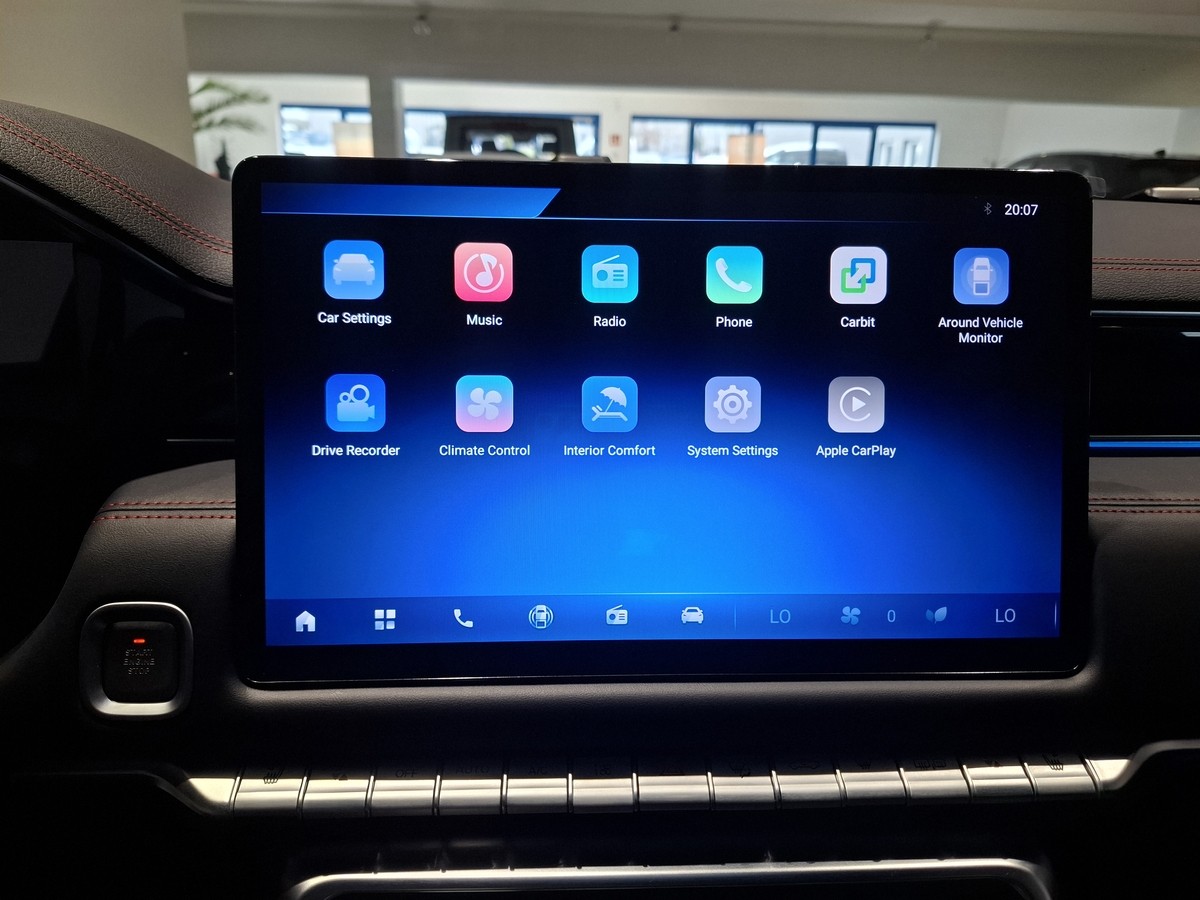 Foton 4 Ultra Black Edition NEU Lagerfahrzeug