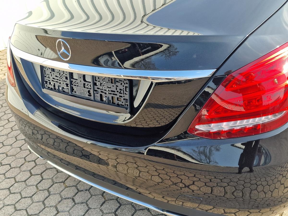 Mercedes-Benz C 300  Excl.*Navi*Sportsitze*LED*ACC*3,99%