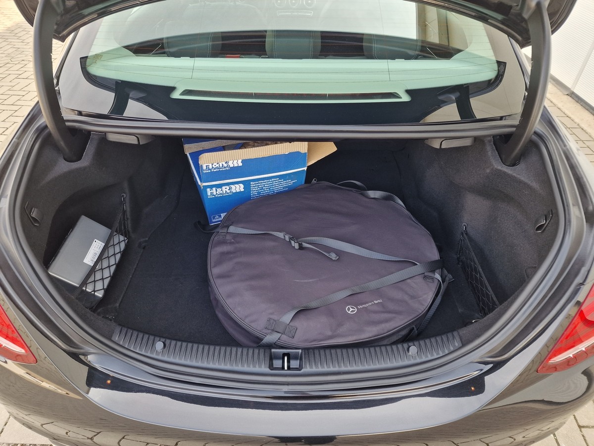 Mercedes-Benz C 300  Navi*Sportsitze*LED*ACC*Sitzheizung