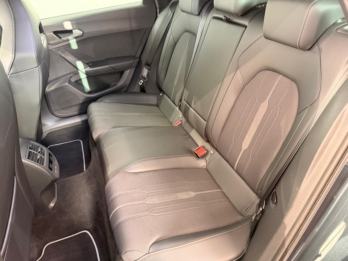 Cupra Leon Sportstourer 1.4 e-HYBRID Allwetter*CarPlay*NAVI*
