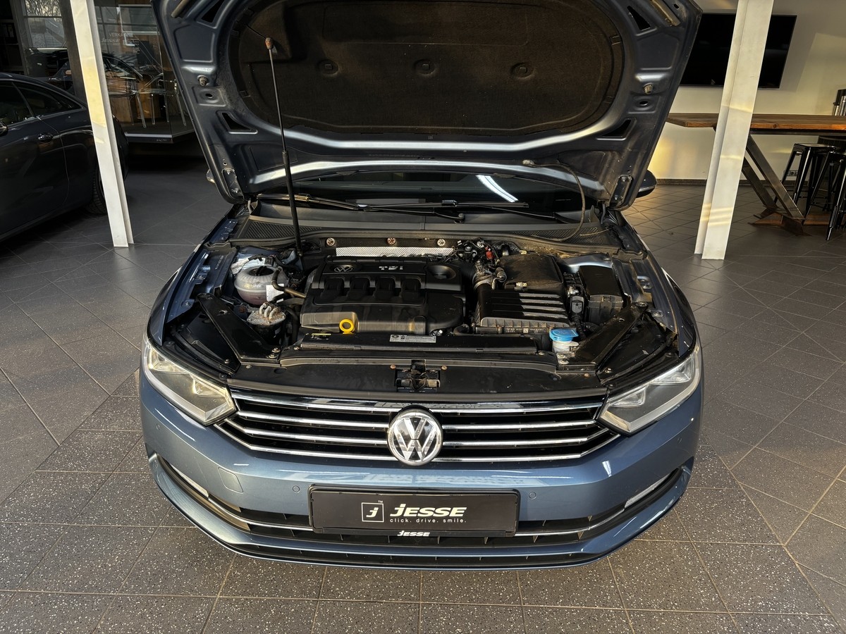Volkswagen Passat 1.6 TDI BMT Comfortline ACC Navi Massage