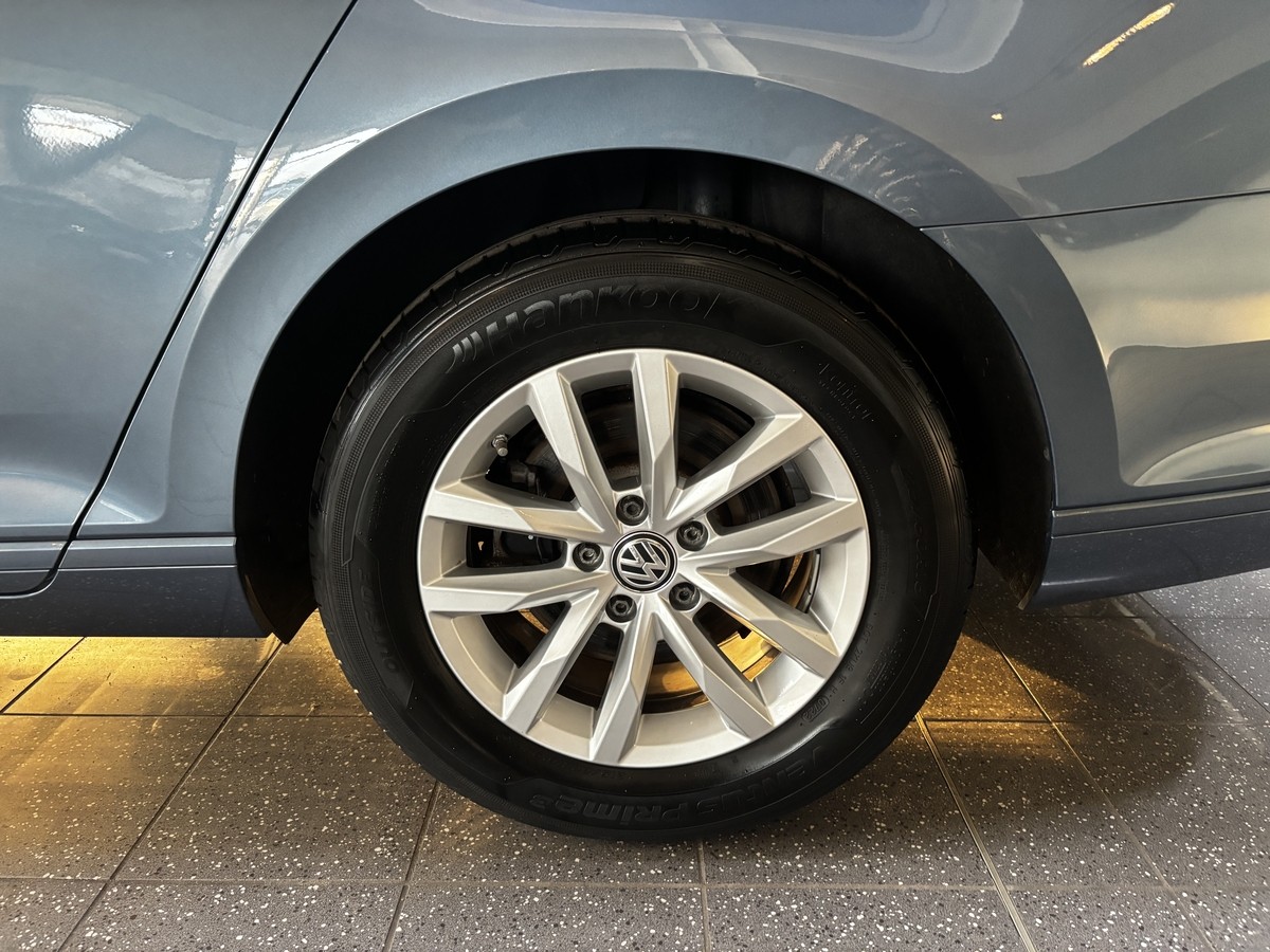 Volkswagen Passat 1.6 TDI BMT Comfortline ACC Navi Massage