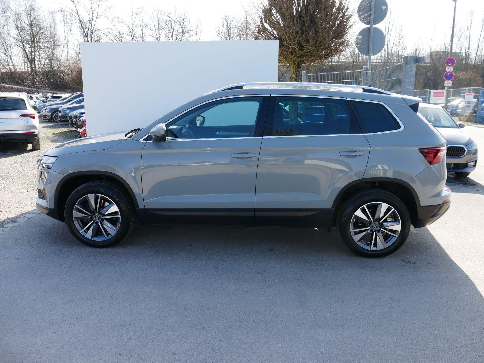 Skoda Karoq Selection TOP PLUS Edition 1,5 TSI DSG*SMARTLINK*LED*PDC*KAMERA*TEMPOMAT*S