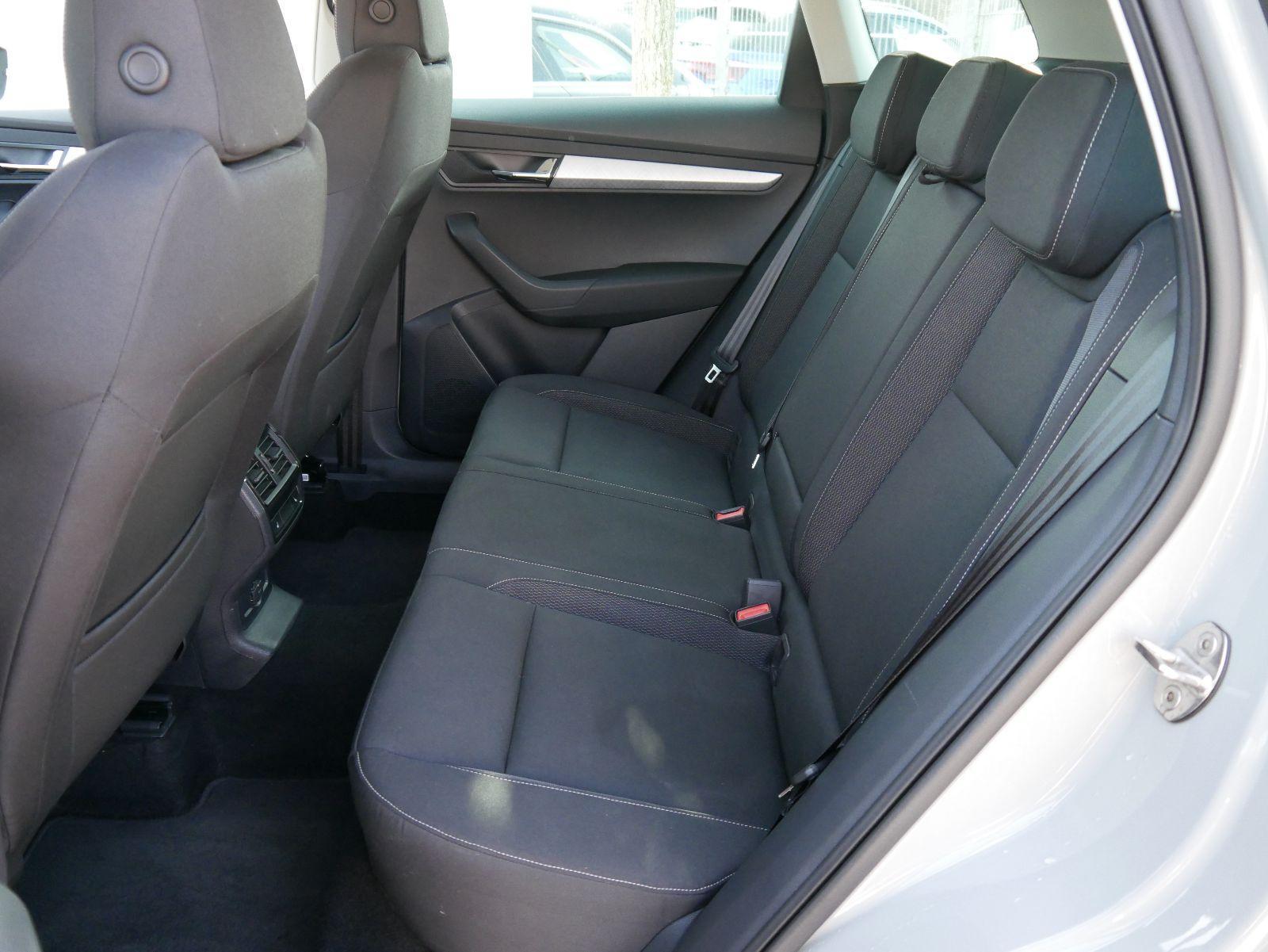 Skoda Karoq Selection TOP PLUS Edition 1,5 TSI DSG*SMARTLINK*LED*PDC*KAMERA*TEMPOMAT*S