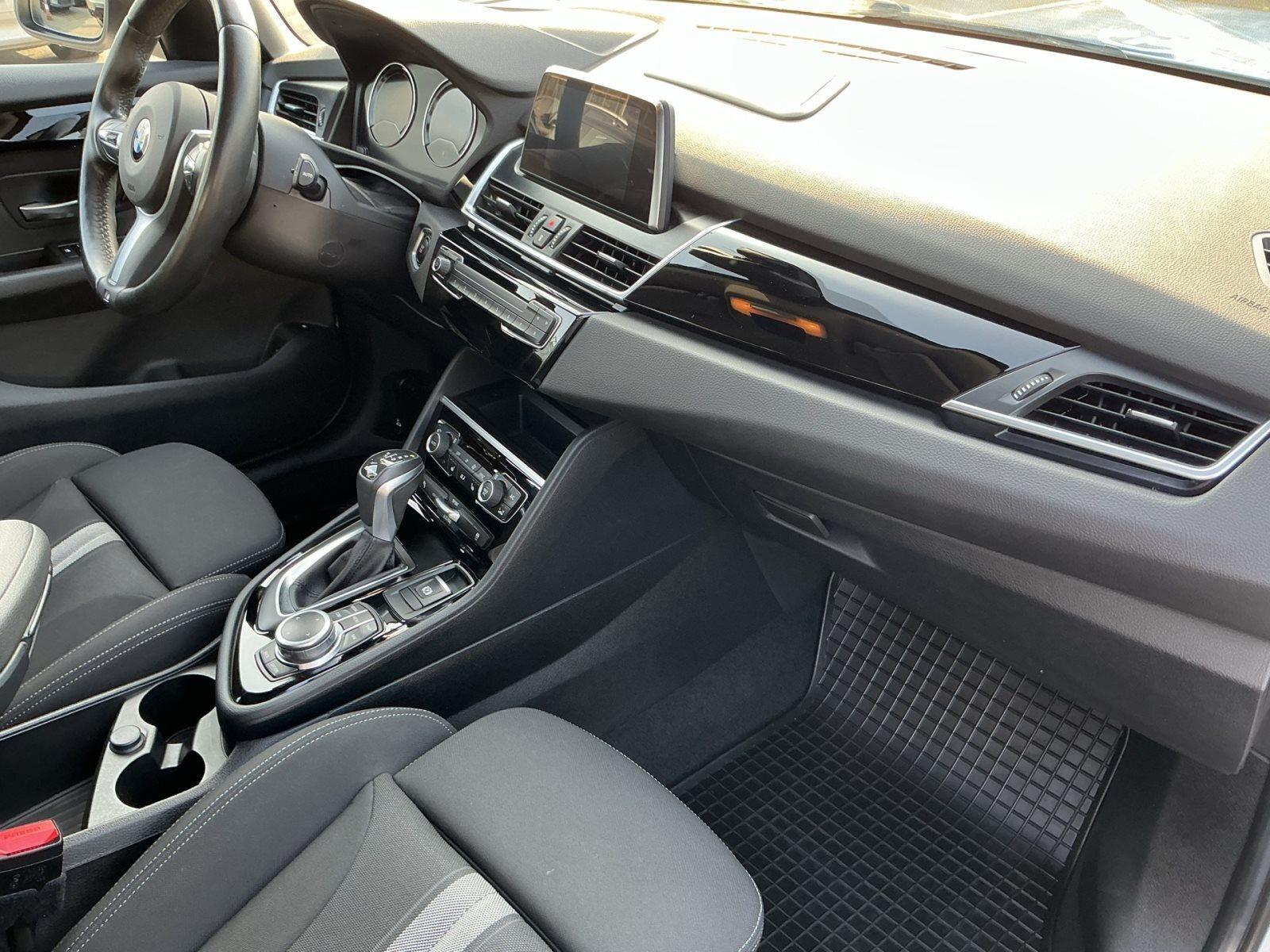 BMW 225 IPERFORMANCE ACTIVE TOURER ADVANTAGE NAVI LED SPORTSITZE HIFI DACHRELING