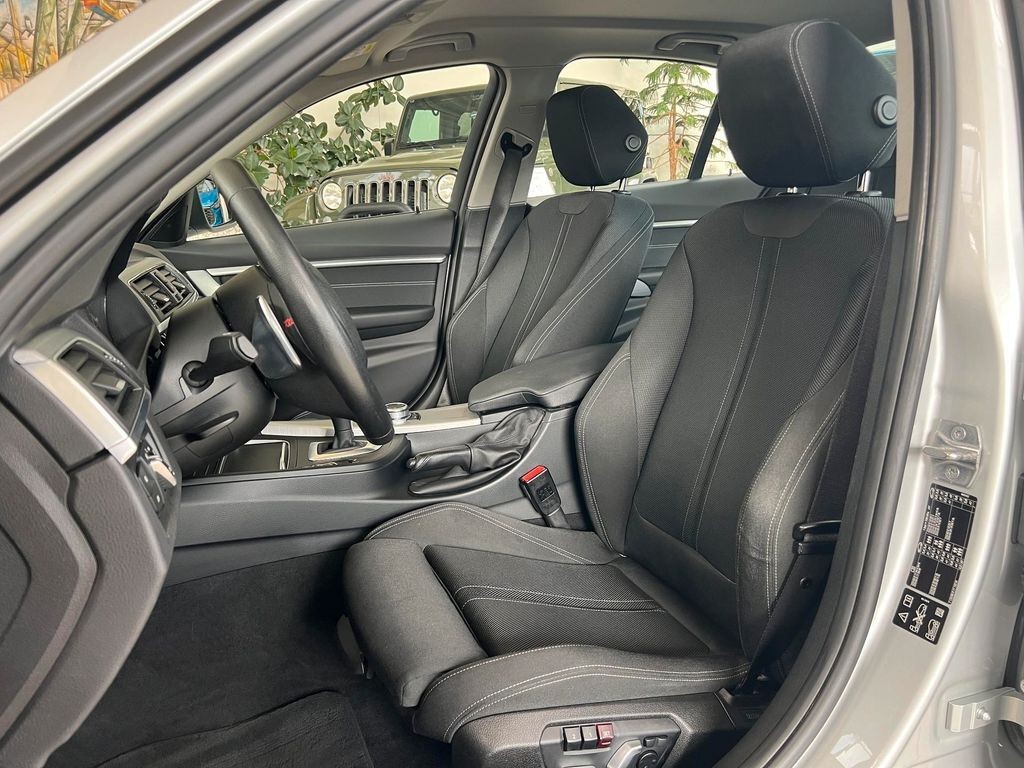 BMW 340 i xDrive Sport Line NAVI*HUD*MEMORY*KAMERA*