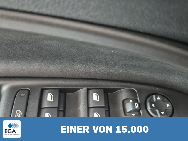 Jeep Avenger Ice Altitude Shz Navi Kamera PDC Leder