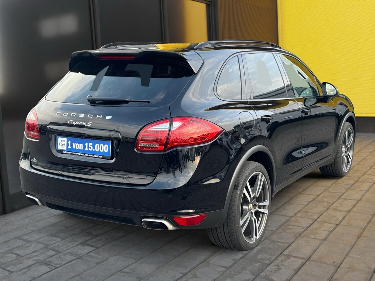 Porsche Cayenne S+Leder+Luftfeder+Xenon+TV