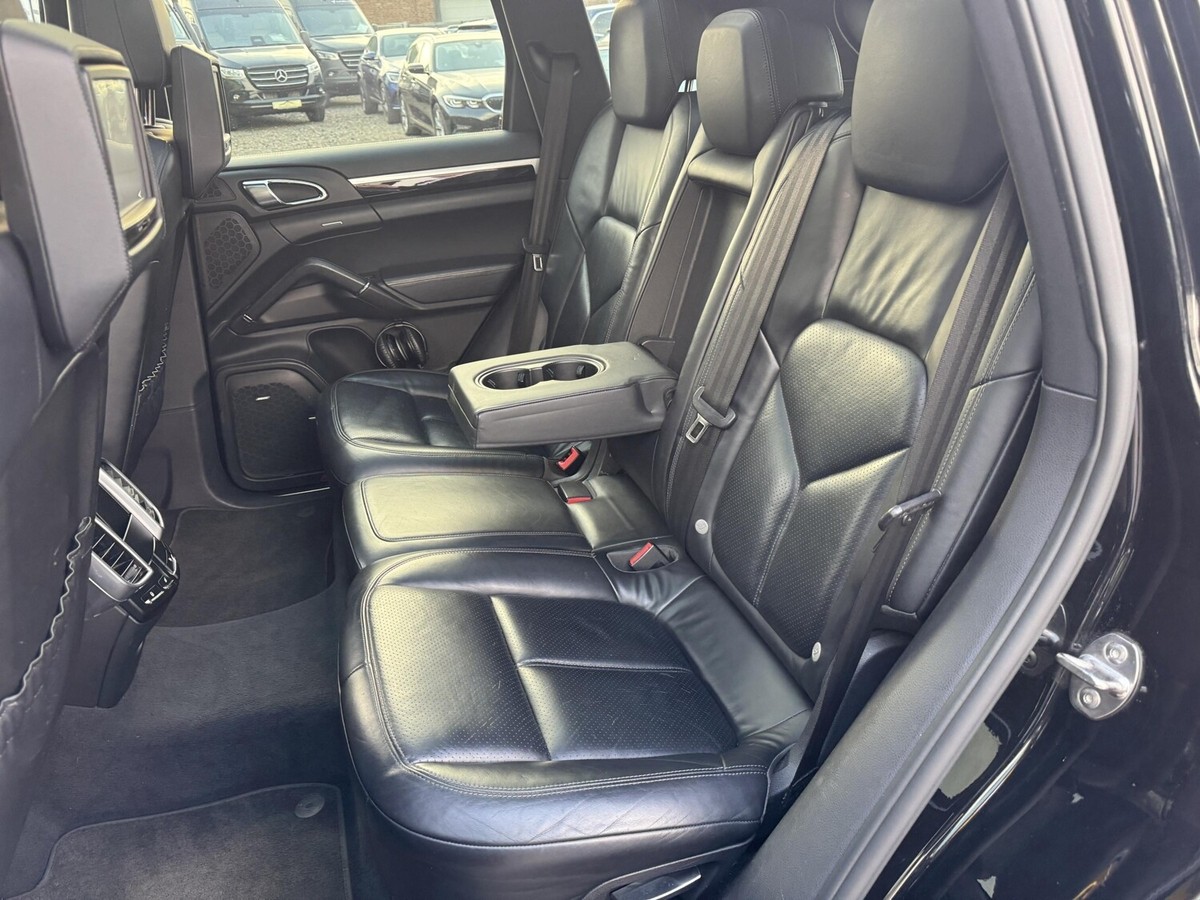 Porsche Cayenne S+Leder+Luftfeder+Xenon+TV