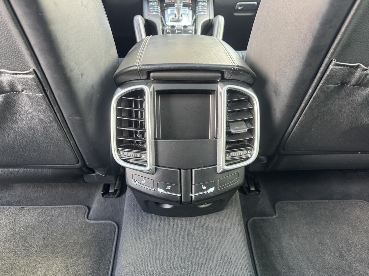 Porsche Cayenne S+Leder+Luftfeder+Xenon+TV