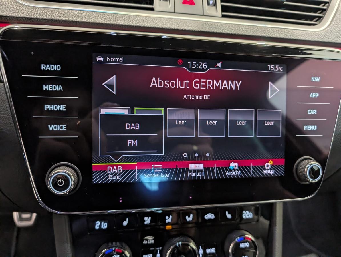 Skoda Superb Combi 1.8TSI Sportline Canton DCC