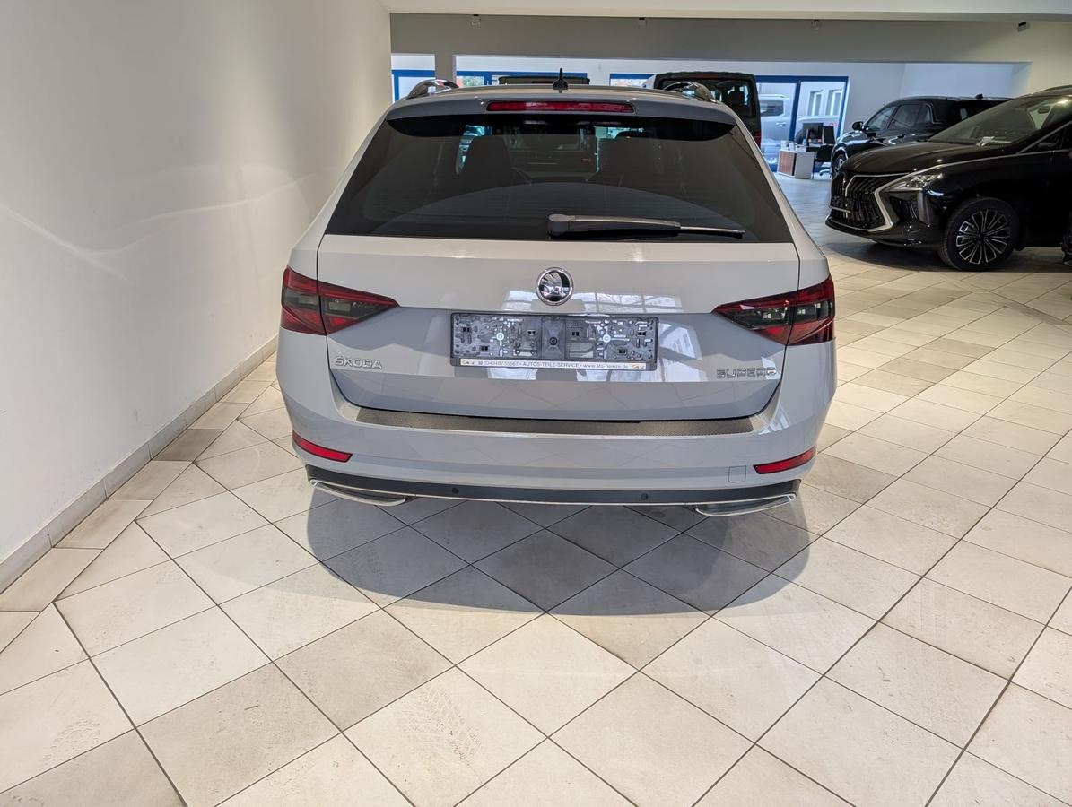 Skoda Superb Combi 1.8TSI Sportline Canton DCC