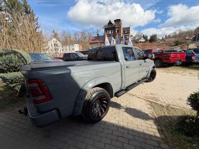 Dodge RAM 1500 Hemi Laramie