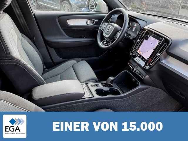 Volvo XC40 Core 2WD Navi Digitales Cockpit Soundsystem LED Sperrdiff. El. Heckklappe A