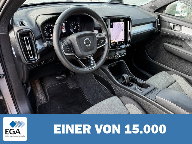 Volvo XC40 Core 2WD Navi Digitales Cockpit Soundsystem LED Sperrdiff. El. Heckklappe A