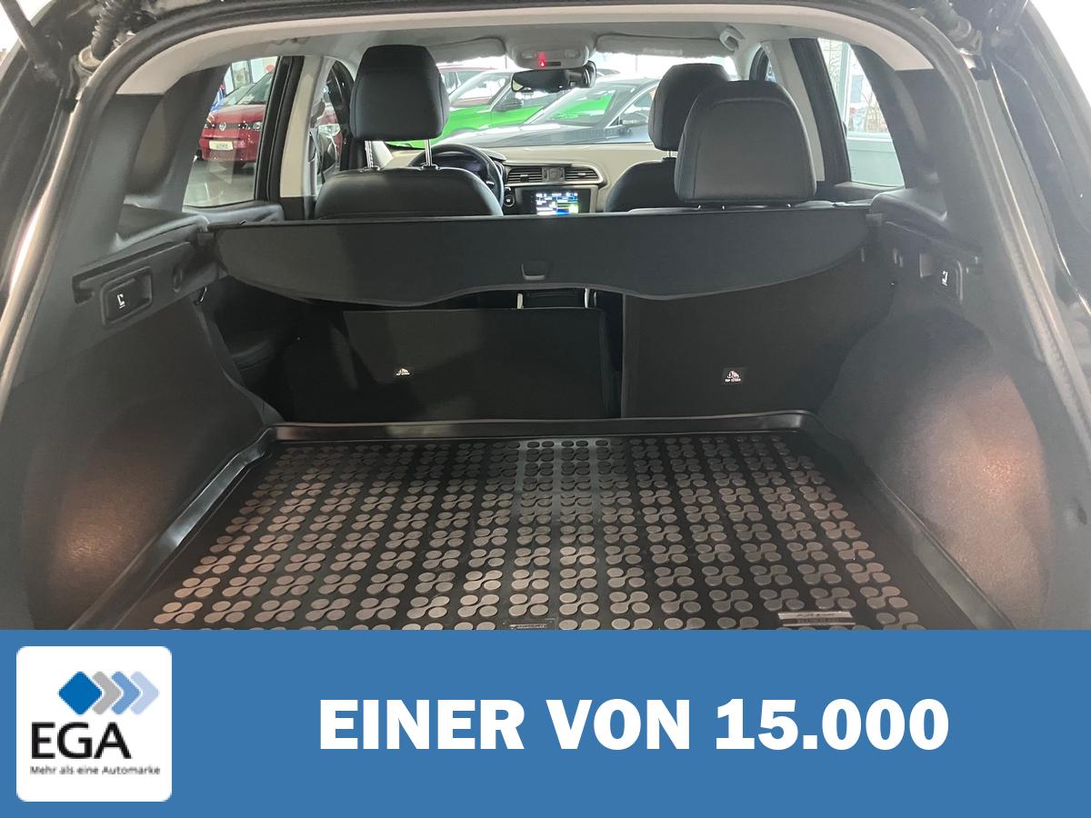 Renault Kadjar 1.3 TCe 160 Techno Automatik - Navi/ Kamera/ LED