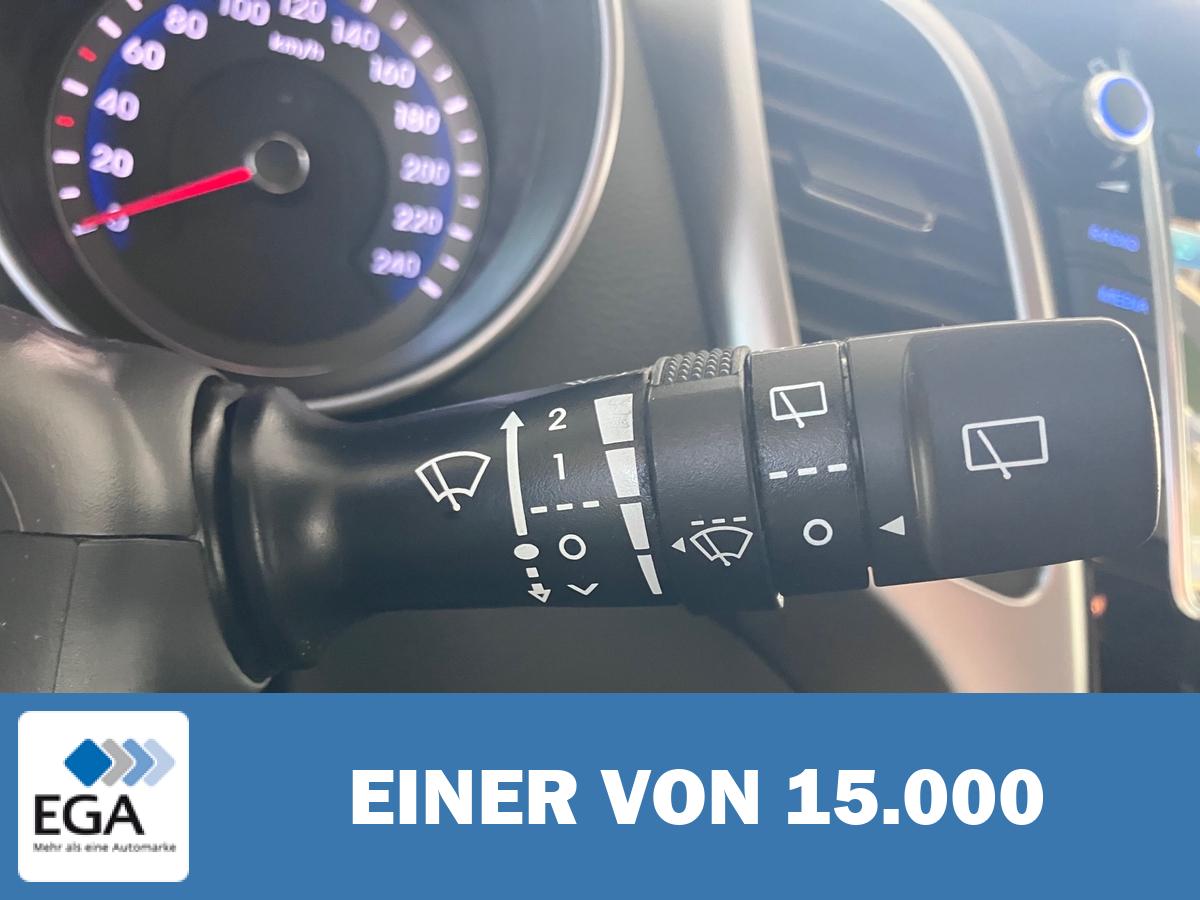 Hyundai i30 1.4 Trend blue - Navi/ Kamera/ Klima