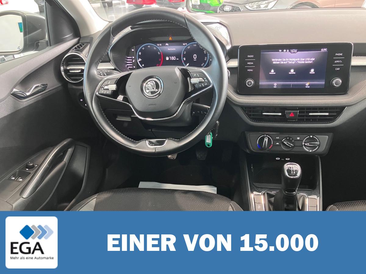 Skoda Fabia 1.0 TSI Tour - Carplay/ LED/ PDC