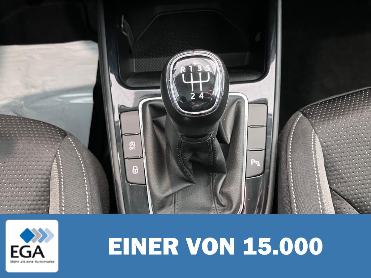 Skoda Fabia 1.0 TSI Tour - Carplay/ LED/ PDC