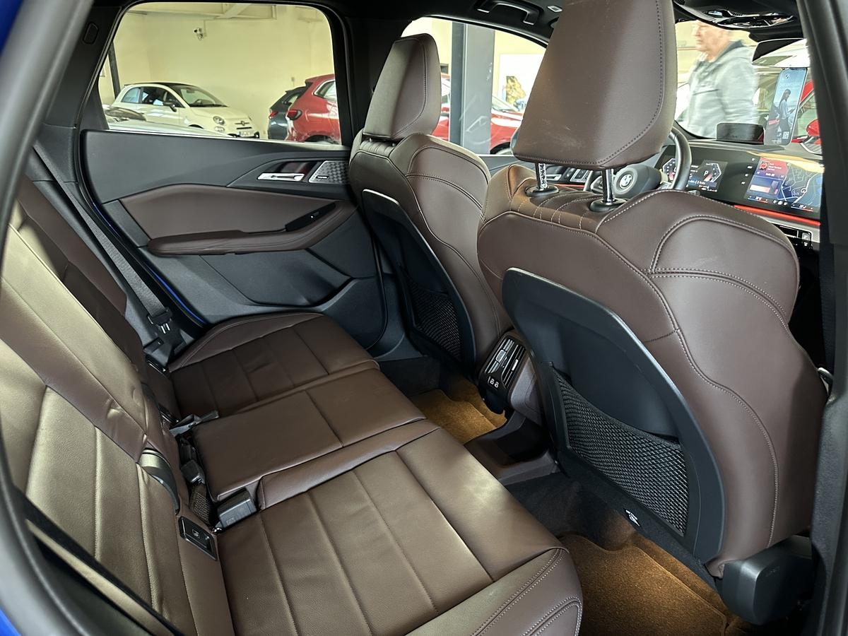 BMW 218 Active Tourer M Sport AHK Leder el Sitze H/K Audio 