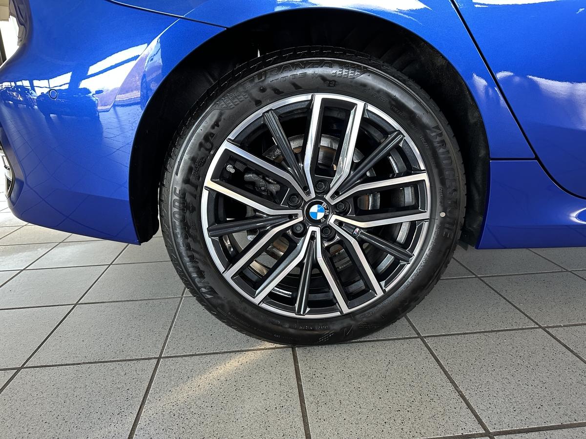 BMW 218 Active Tourer M Sport AHK Leder el Sitze H/K Audio 