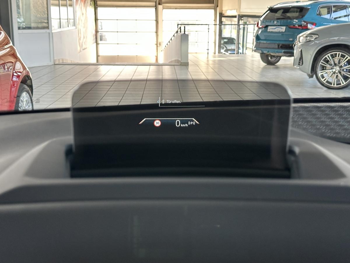 BMW 218 Active Tourer M Sport AHK Leder el Sitze H/K Audio 