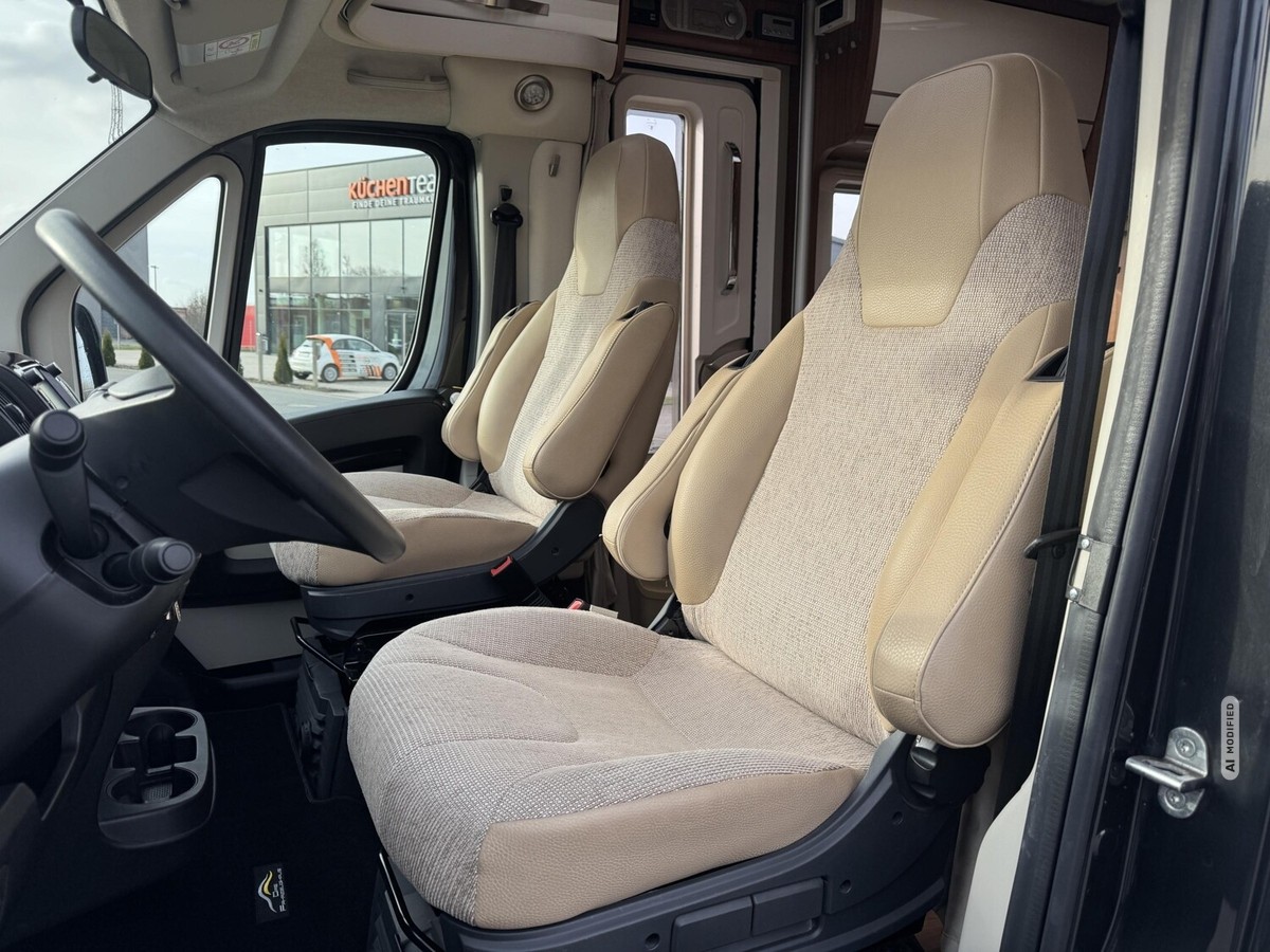 HYMER / ERIBA / HYMERCAR Exis-t 588 Sat TV+Markise+Efoy+Fahrradträger