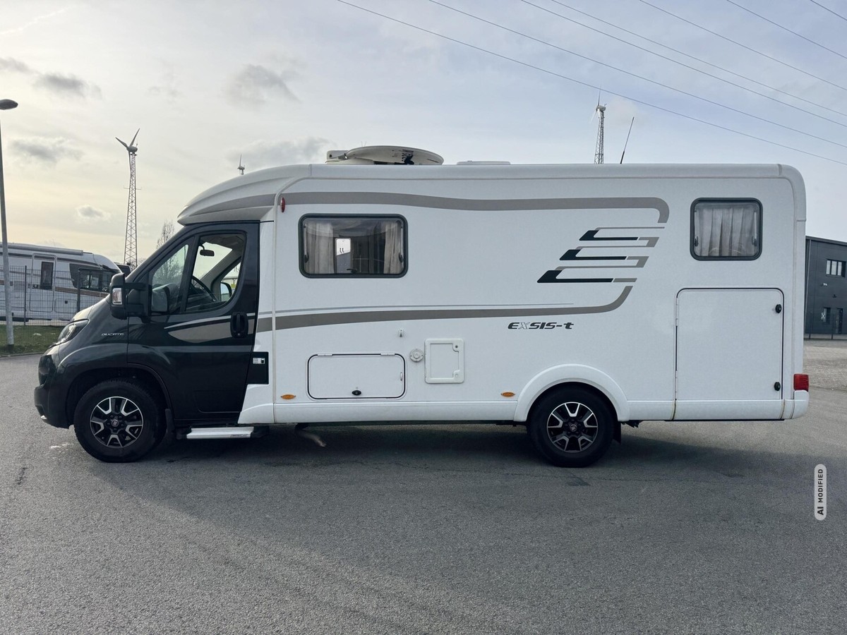 HYMER / ERIBA / HYMERCAR Exis-t 588 Sat TV+Markise+Efoy+Fahrradträger